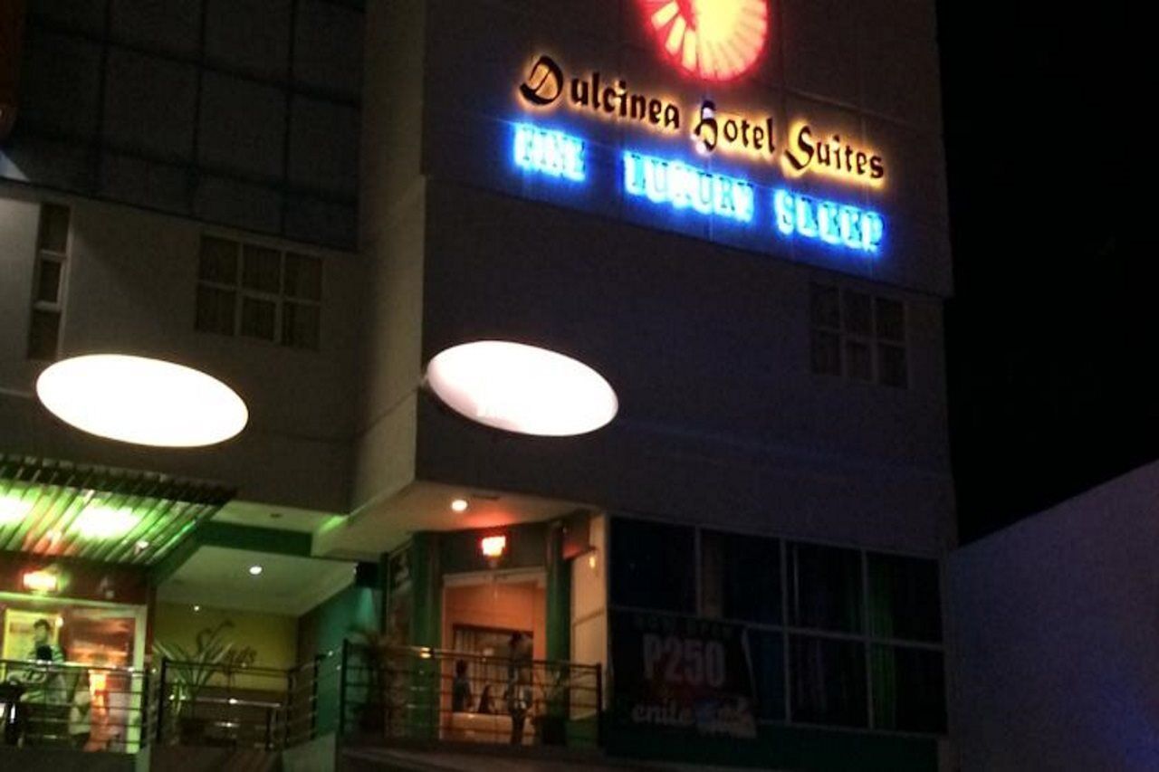 达尔西内亚套房酒店 麦克坦 外观 照片